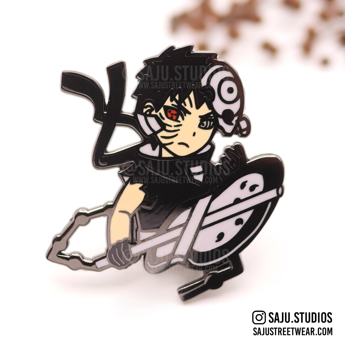 Gunbai Fan Enamel Pin